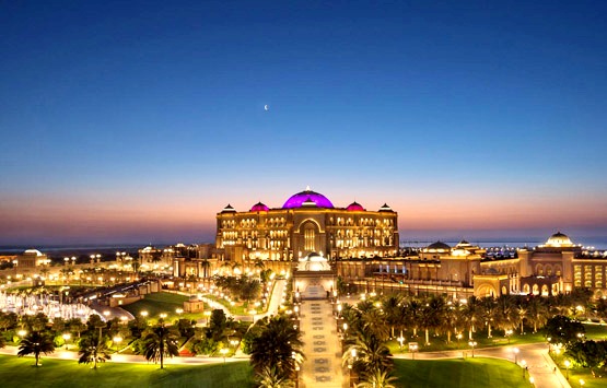 Отель Emirates Palace в Абу Даби - истинное воплощение роскоши Отель Emirates Palace в Абу Даби - истинное воплощение роскоши
